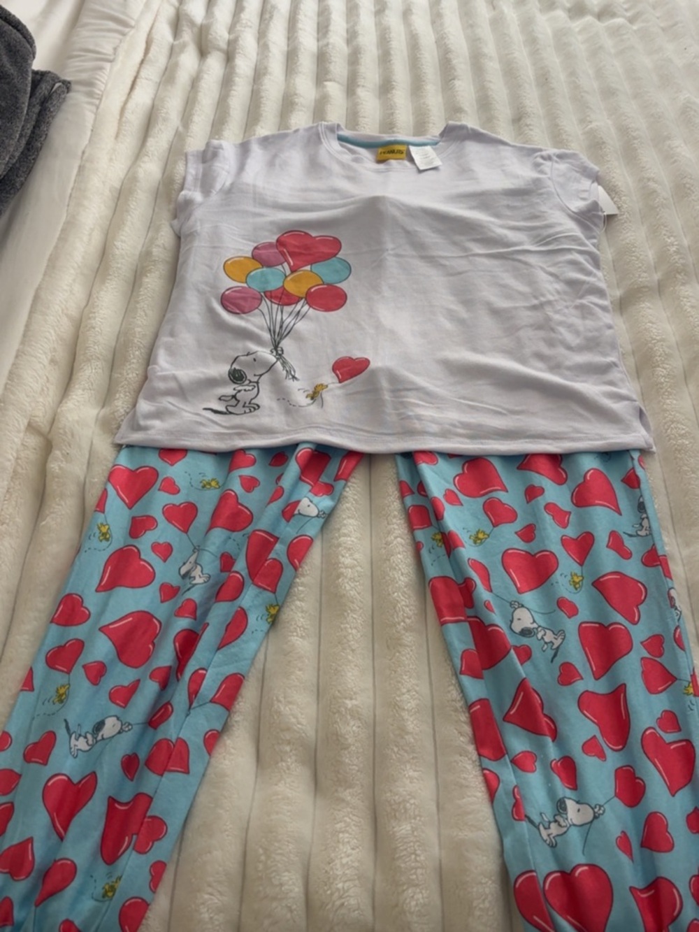 Peanuts Heart Balloon Womens Pajama Set - White & Light Blue
